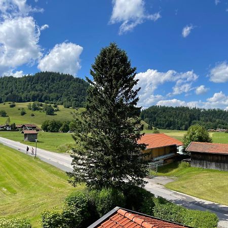 Oberwössen Geraeumiges Domizil Mit Bergblick Und Sauna מראה חיצוני תמונה