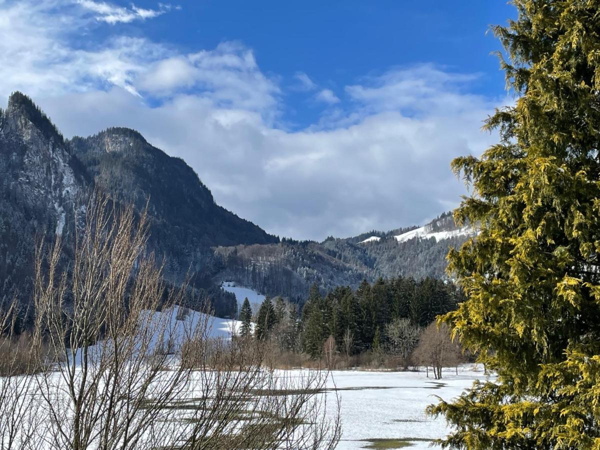 Oberwössen Geraeumiges Domizil Mit Bergblick Und Sauna מראה חיצוני תמונה